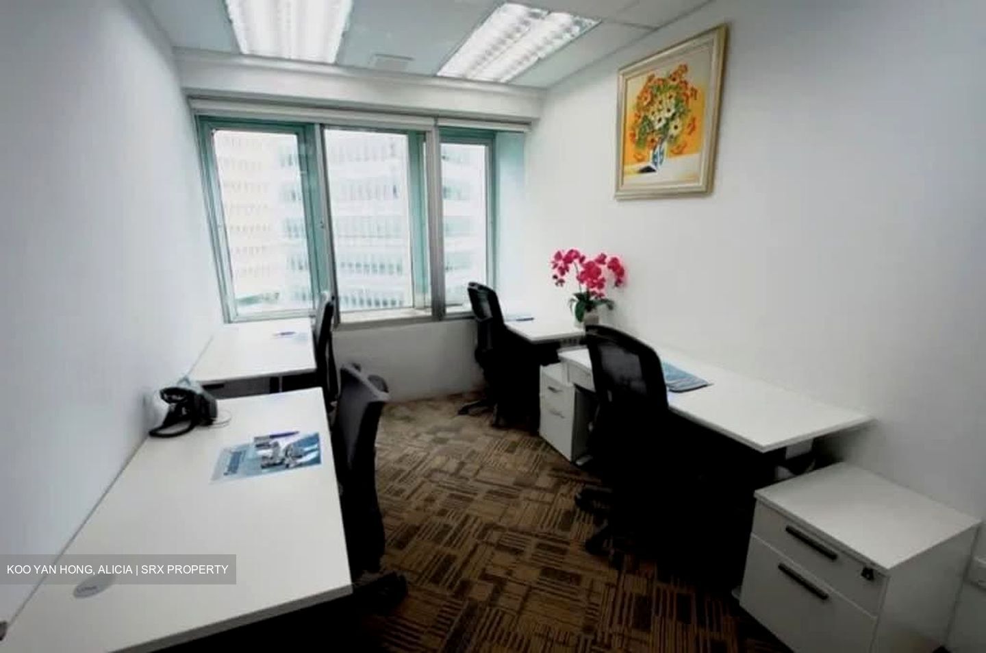 The Octagon (D1), Office #537978571